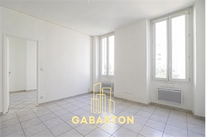 appartement à la vente -   13005  MARSEILLE 5E ARRONDISSEMENT, surface 45,69 m2 vente appartement - APR720143